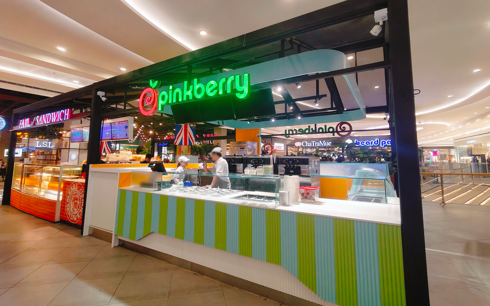 PINKBERRY in SM Mall of Asia